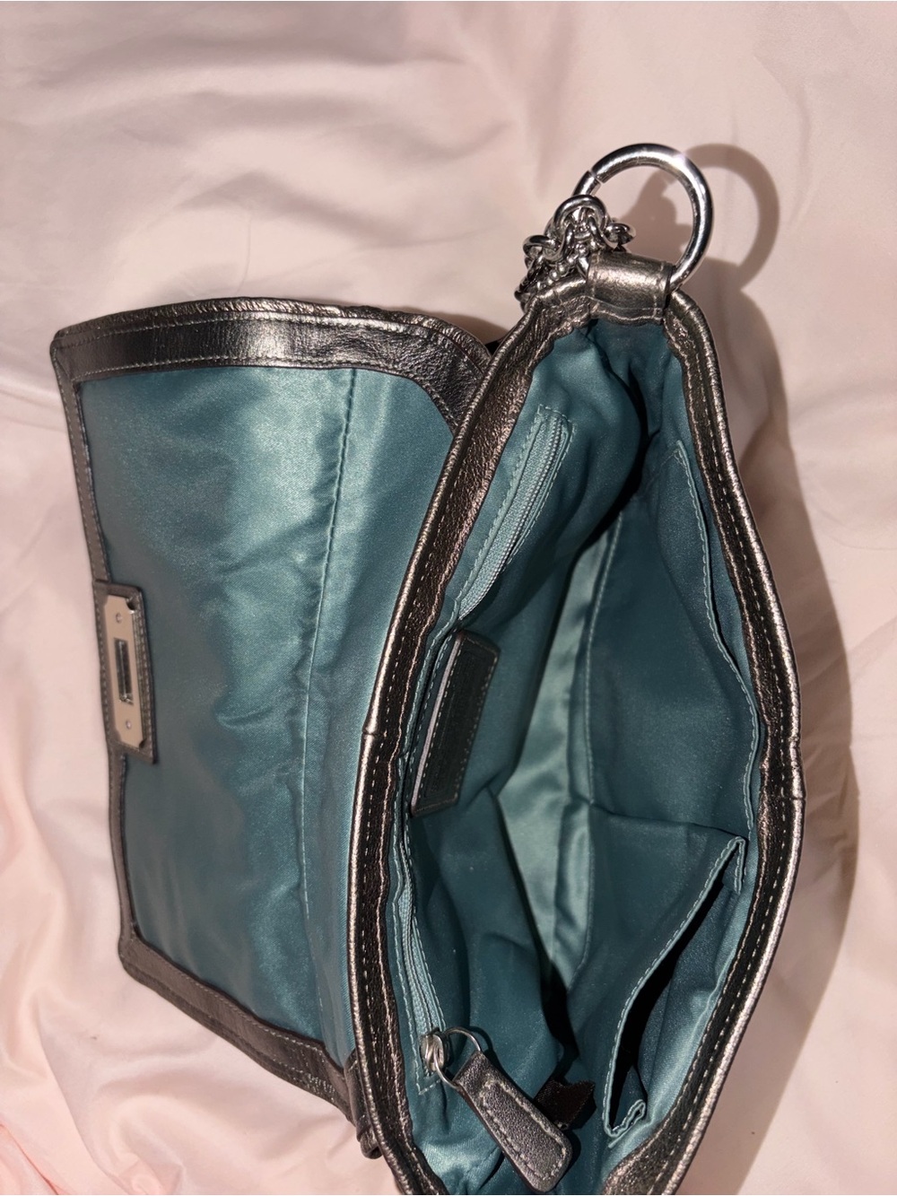 RARE Vintage Authentic Coach Chelsea Flap Crossbody | Gunmetal Metallic 17808 - Picture 6 of 6